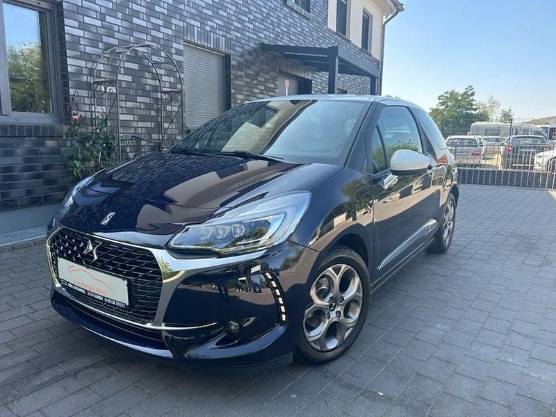 Weiß Gebraucht 2016 DS Automobiles DS3 So Chic Kleinwagen | 8.999 € (Guter Preis) - Bild 1/4