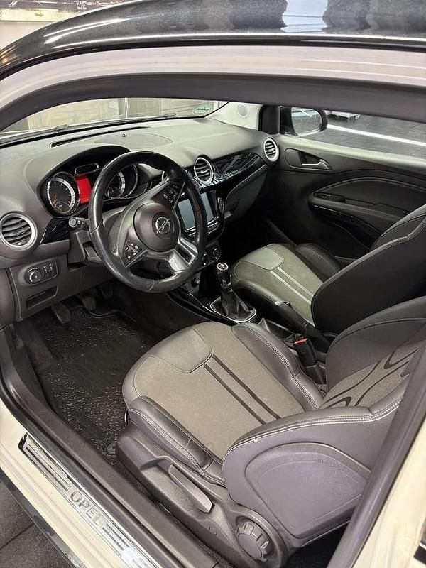 Gebraucht Opel Adam Open Air 101 PS (74 kW) 2016 Weiß Kleinwagen