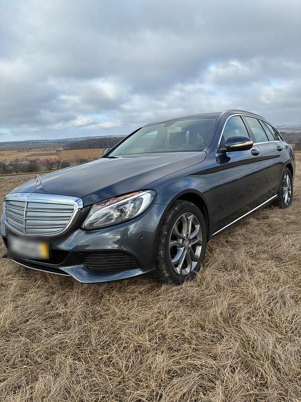 Gebraucht Mercedes C250 204 PS (150 kW) 2016 Grau Kombi
