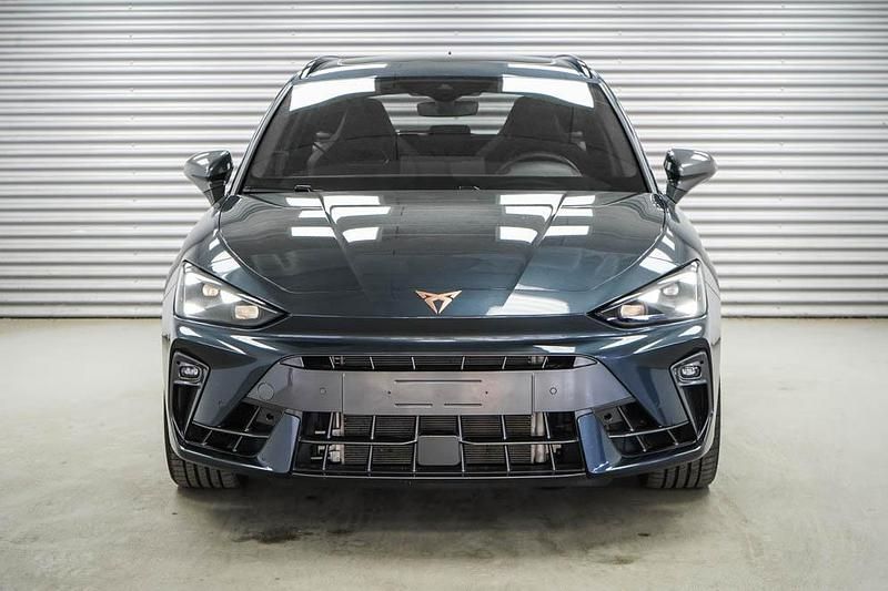 Gebraucht Cupra Leon VZ 2025 Magnetic grau metallic (s7)