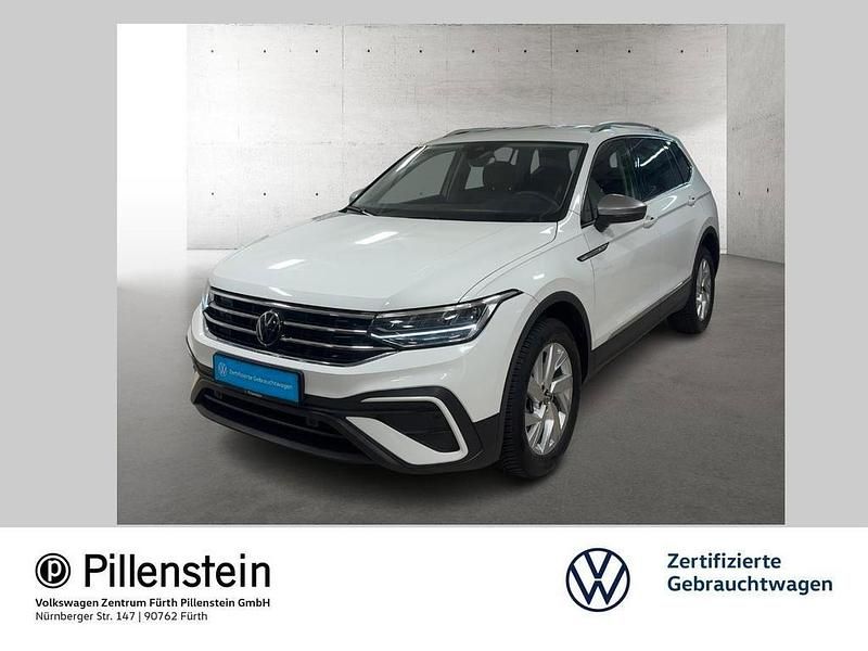 Pure white Gebraucht 2024 VW Tiguan Allspace Life SUV | 33.910 € (Guter Preis) - Bild 1/2
