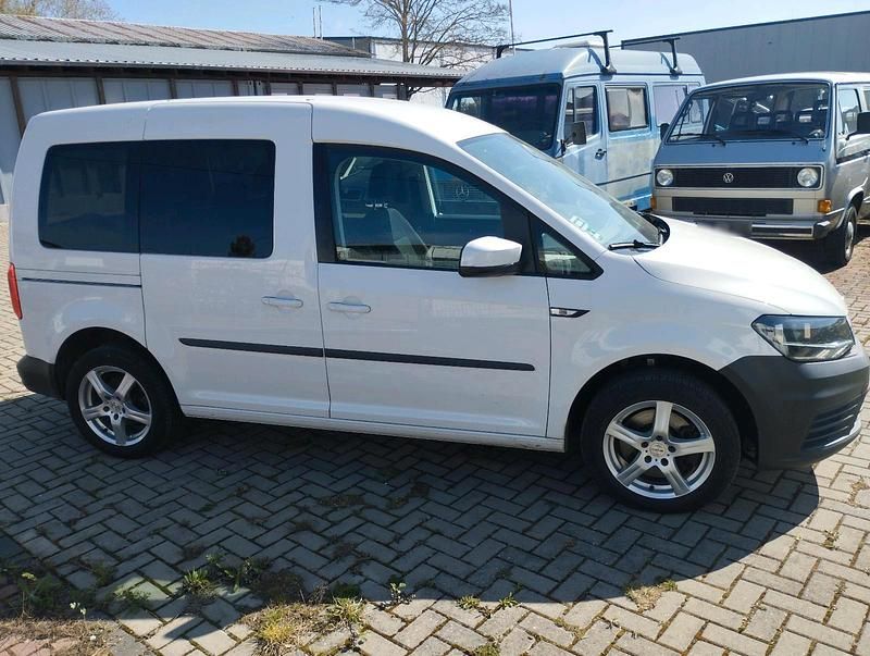 Gebraucht VW Caddy 150 PS (110 kW) 2016 Van / Kleinbus