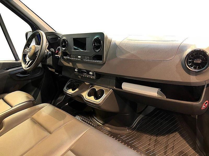 Gebraucht Mercedes Sprinter 150 PS (110 kW) 2022 Atlantisblau Van