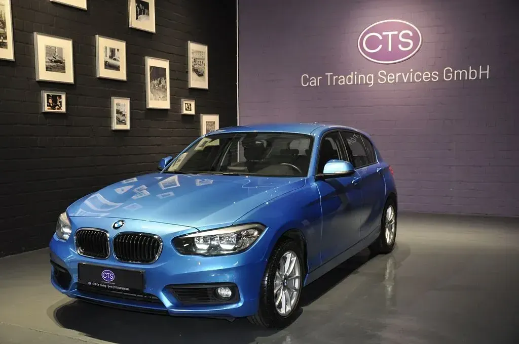 Gebraucht BMW 118 Advantage 150 PS (110 kW) 2018 Blau Kleinwagen