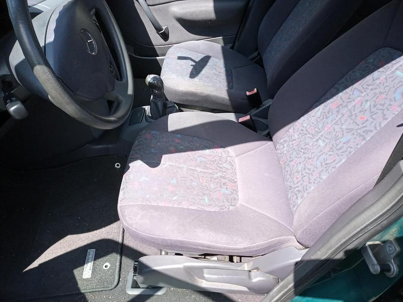 Gebraucht Mercedes A160 102 PS (75 kW) 1999 Grün Kleinwagen