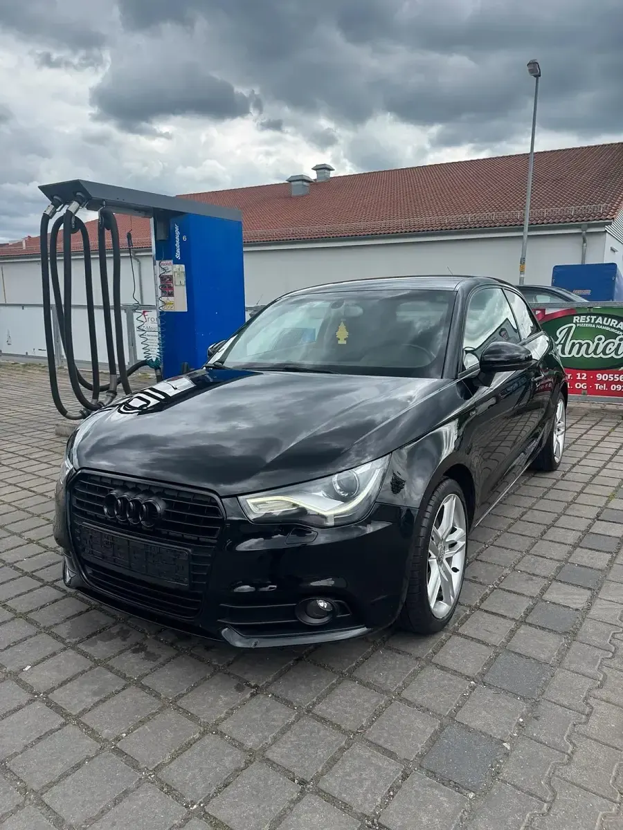 Używany Audi A1 143 KM (105 kW) 2013 Czarny Hatchback
