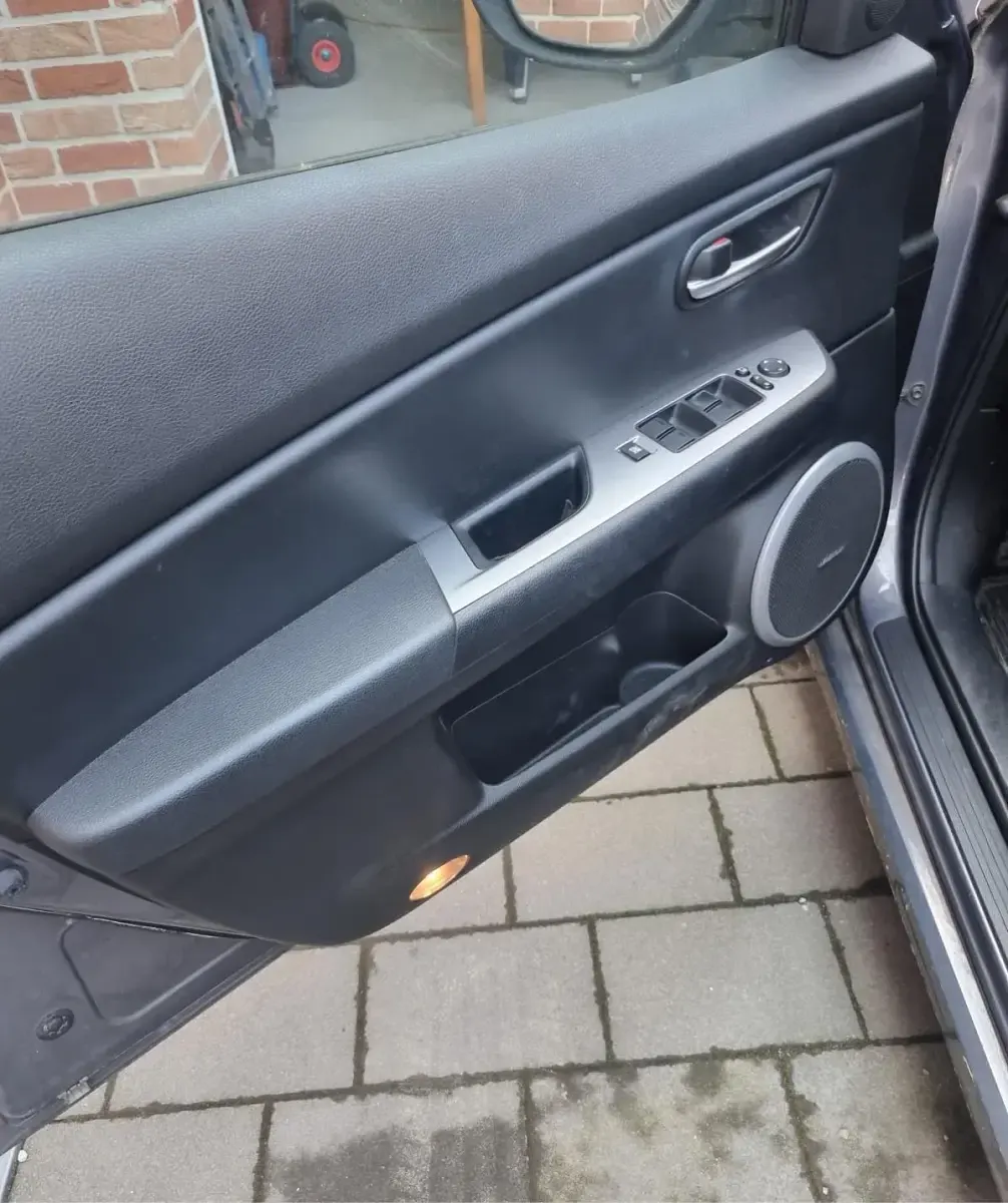 Gebraucht Mazda 6 Exclusive 140 PS (102 kW) 2009 Grau Kombi