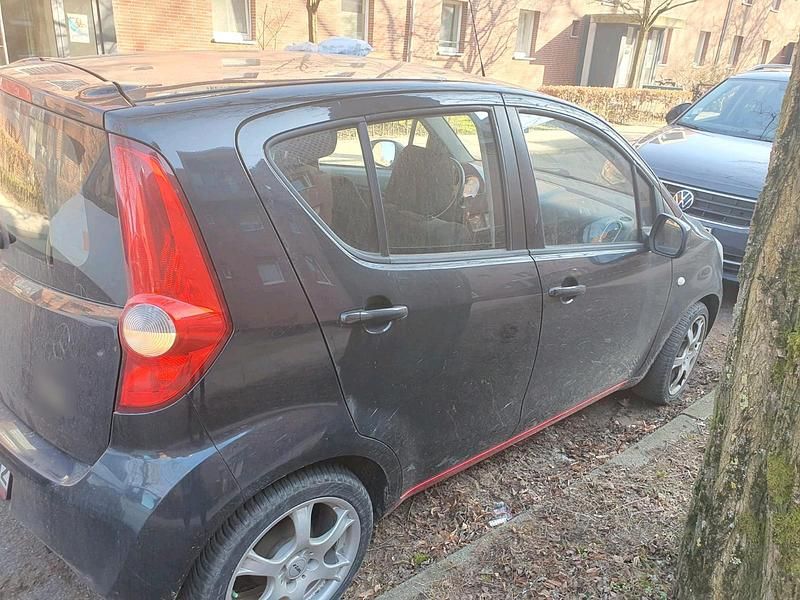Gebraucht Opel Agila 75 PS (55 kW) 2009 Schwarz Kleinwagen