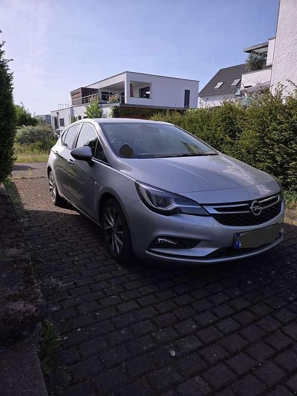 Grau Gebraucht 2019 Opel Astra Business Kleinwagen | 11.000 € (Fairer Preis) - Bild 1/4