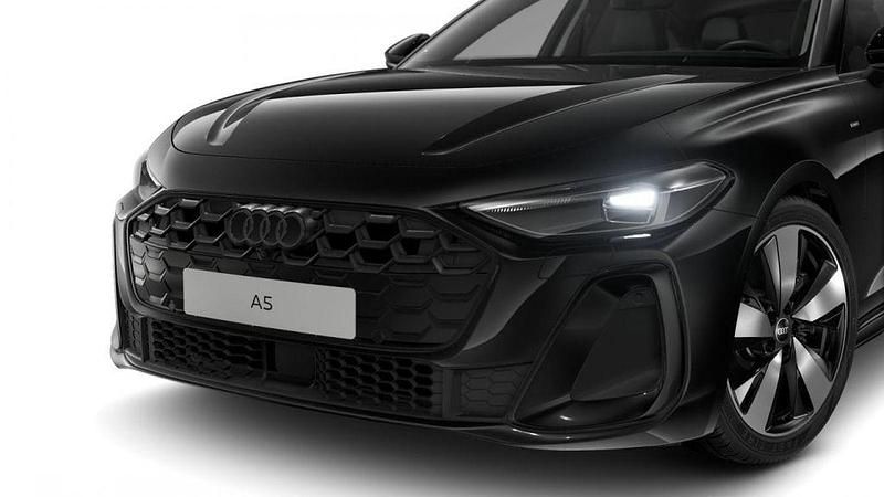 Nouă Audi A5 Sport 252 CP (185 kW) 2026 Negru Berlinǎ