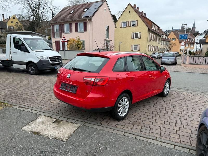 Gebraucht Seat Ibiza ST Style 105 PS (77 kW) 2013 Rot Kombi