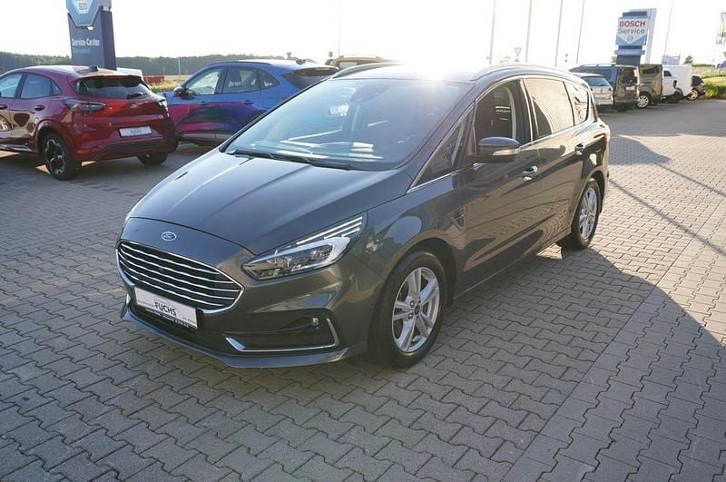 Gebraucht 2020 Ford S-MAX Titanium Van / Kleinbus | 22.900 € (Etwas zu teuer) - Bild 1/4