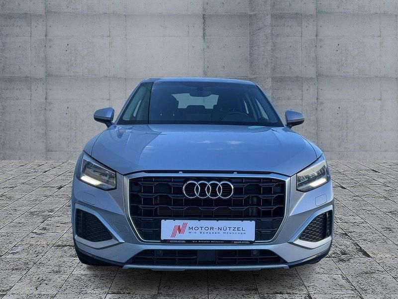 Gebraucht Audi Q2 Advanced Plus 110 PS (80 kW) 2022 Silber SUV