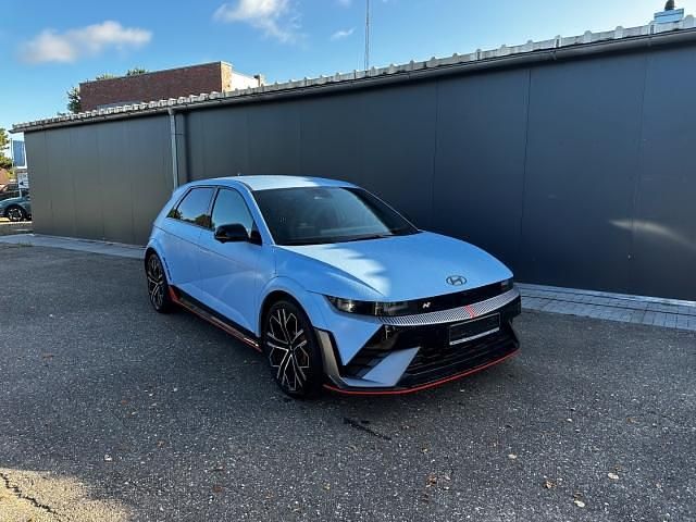 Gebraucht Hyundai Ioniq Active 447 kW (609 PS) 2024 Blau Kleinwagen
