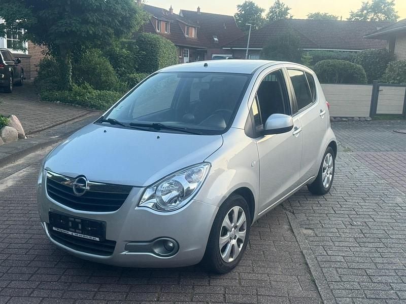 Gebraucht Opel Agila Edition 68 PS (50 kW) 2009 Silber Kleinwagen