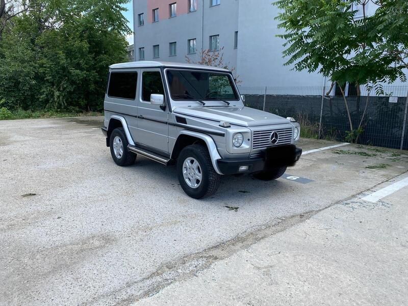 Grau Gebraucht 2003 Mercedes G270 SUV | 31.000 € (Fairer Preis) - Bild 1/4