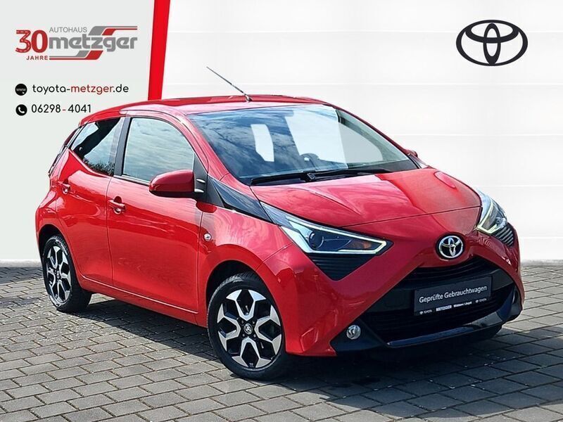 Vulcanorot Gebraucht 2019 Toyota Aygo Basis Kleinwagen | 11.250 € (Fairer Preis) - Bild 1/4