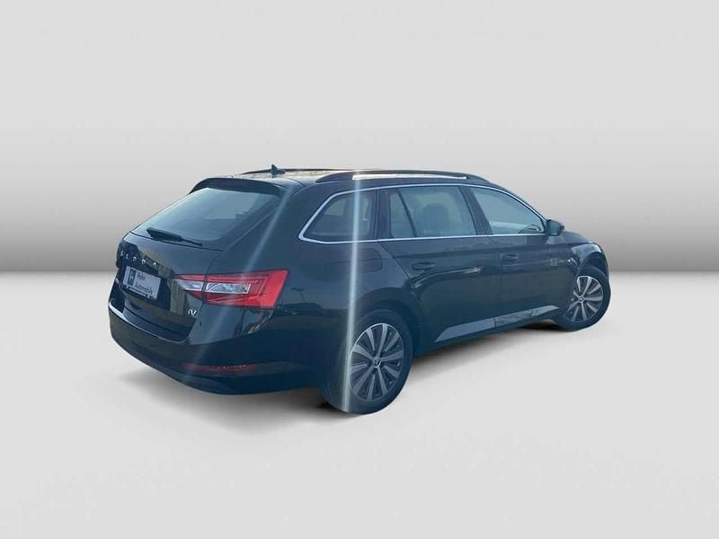Gebraucht Skoda Superb Ambition 218 PS (160 kW) 2022 Schwarzmagic perleffekt Kombi