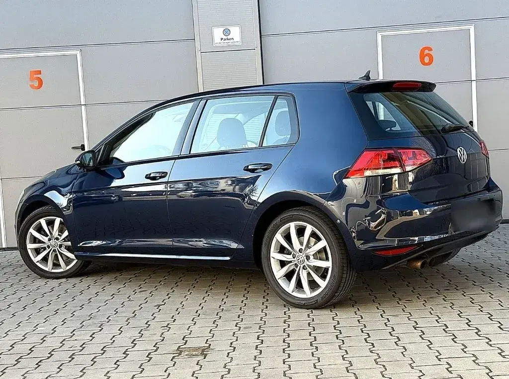 Gebraucht VW Golf VII Comfortline 150 PS (110 kW) 2014 Blau Limousine