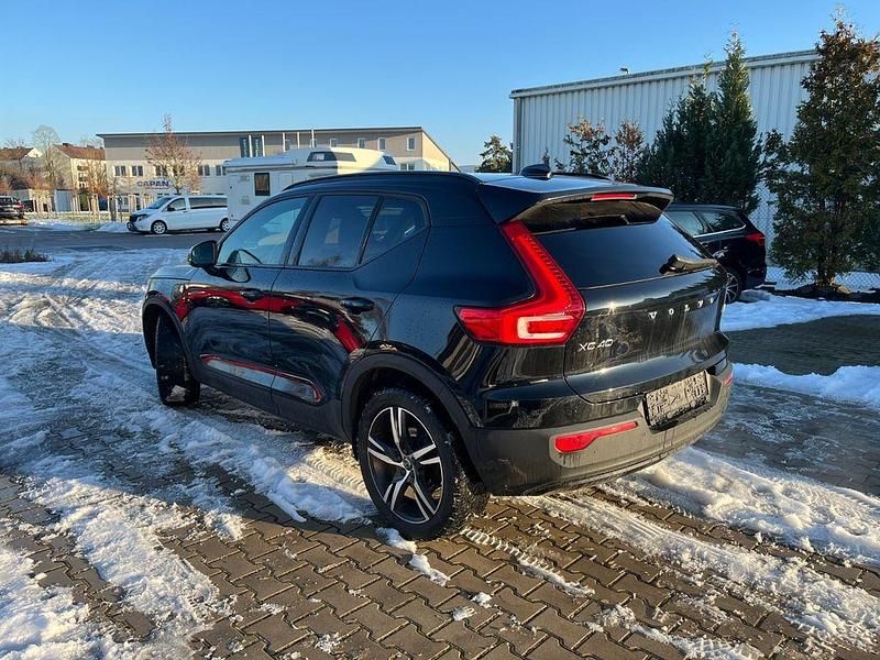 Gebraucht Volvo XC40 R-Design 179 PS (131 kW) 2020 Schwarz SUV