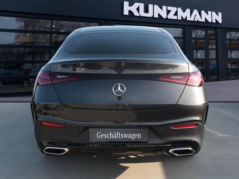 Gebraucht Mercedes GLC300 AMG 269 PS (197 kW) 2026 Graphitgrau Coupé