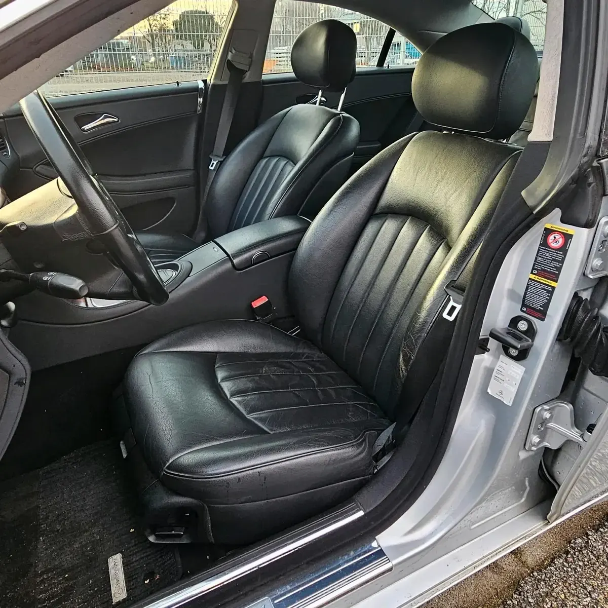 Gebraucht Mercedes CLS350 272 PS (200 kW) 2006 Silber Coupé