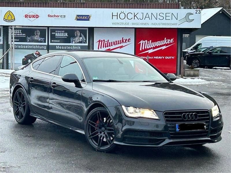 Schwarz Gebraucht 2011 Audi A7 Sportback Ambiente Kleinwagen | 10.690 € (Guter Preis) - Bild 1/4