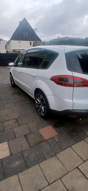Gebraucht Ford S-MAX S 140 PS (102 kW) 2010 Weiß Van / Kleinbus