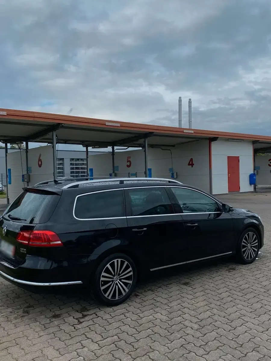 Gebraucht VW Passat 177 PS (130 kW) 2011 Grün Kleinwagen