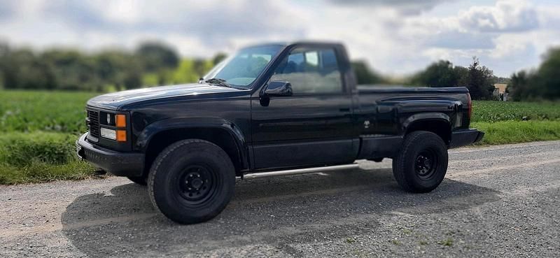 Schwarz Gebraucht 1995 GMC Sierra Abholung | 14.000 € - Bild 1/1