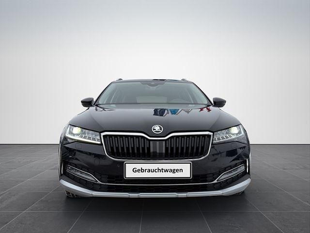 Gebraucht Skoda Superb 200 PS (147 kW) 2021 Schwarzmagic perleffekt Kombi
