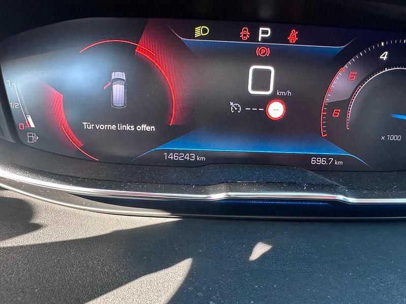 Blau Gebraucht 2021 Peugeot 3008 SUV | 17.500 € - Bild 1/4