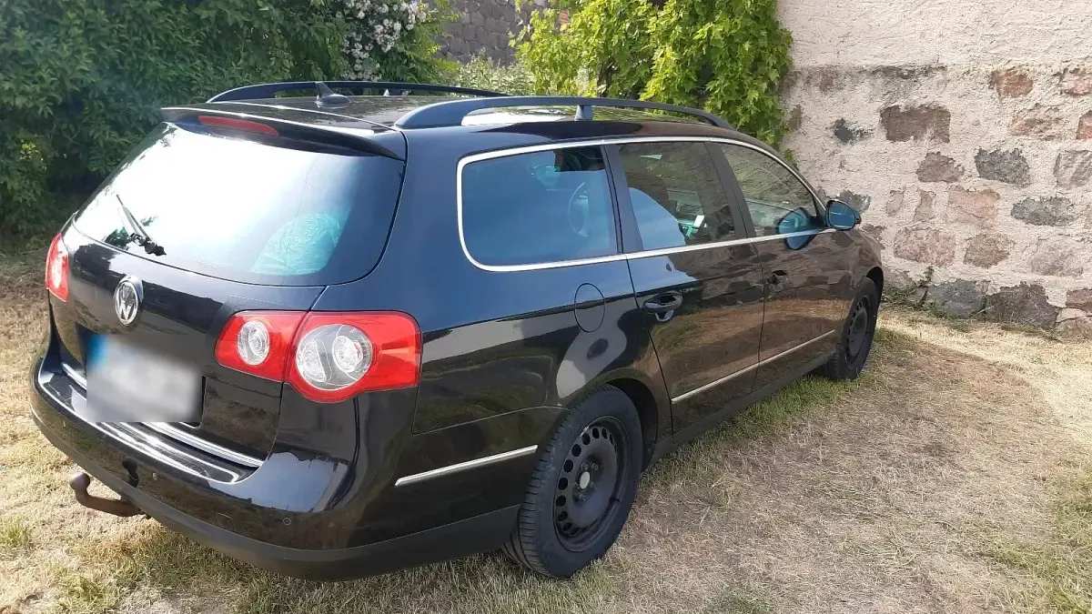 Gebraucht VW Passat 140 PS (102 kW) 2008 Schwarz Kombi