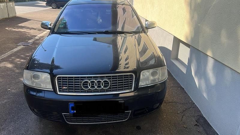 Schwarz Gebraucht 2000 Audi A6 Limousine | 1.250 € (Guter Preis) - Bild 1/4