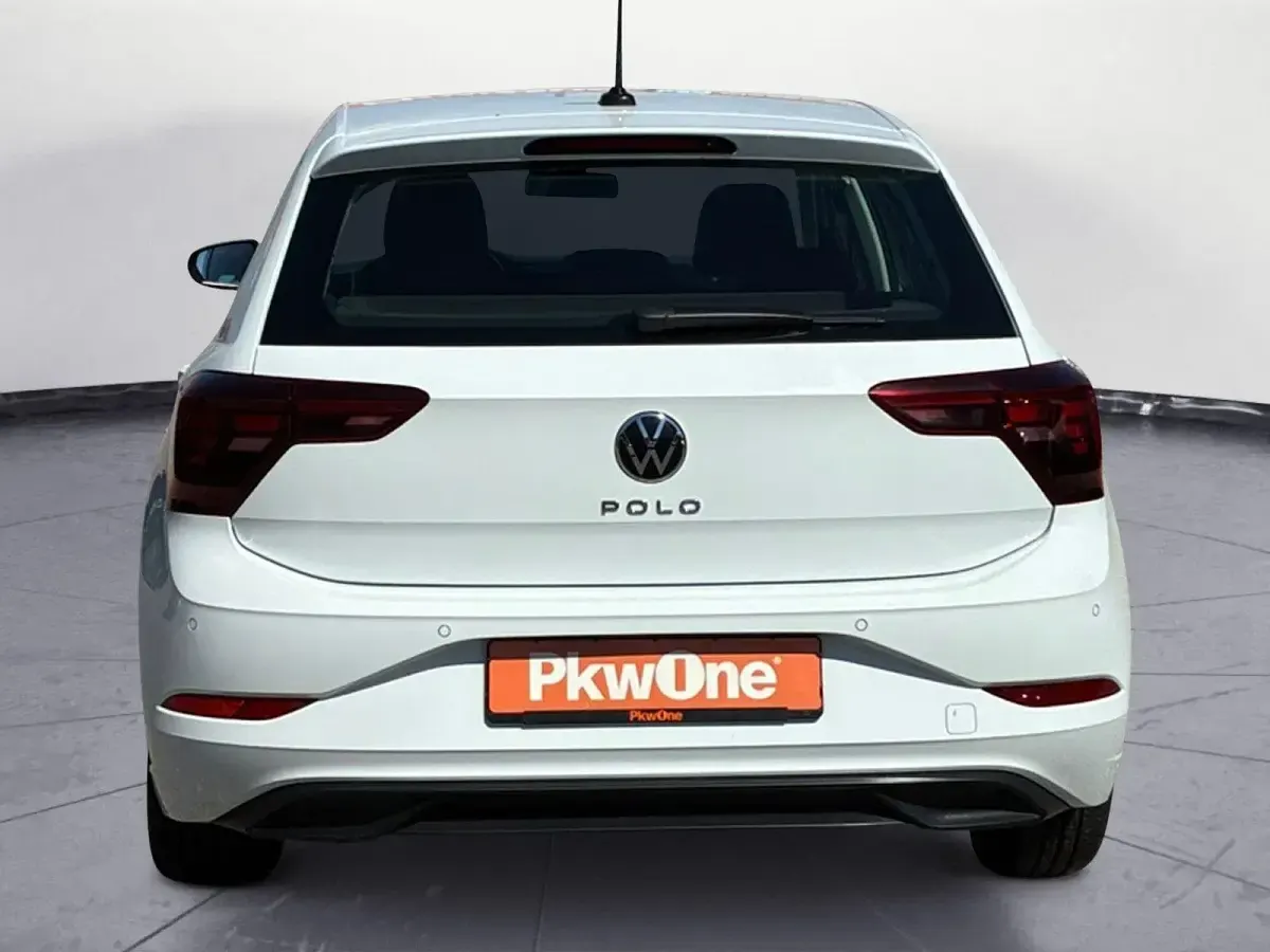 Gebraucht VW Polo Life 80 PS (58 kW) 2022 Weiß Kleinwagen