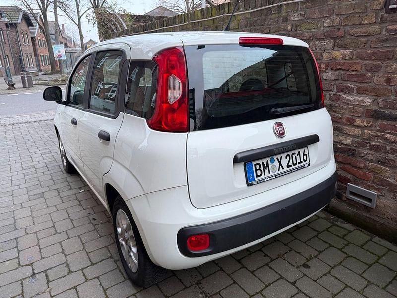 Gebraucht Fiat Panda Mystyle 69 PS (50 kW) 2015 Weiß Kleinwagen
