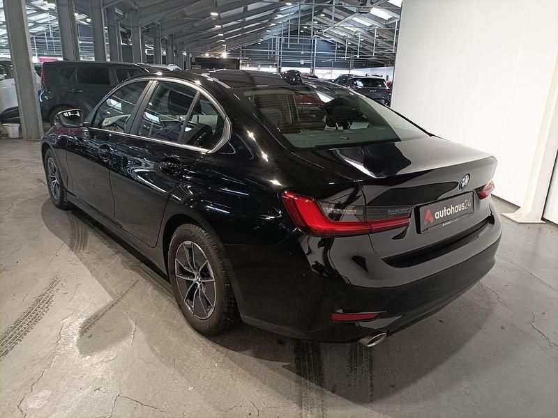 Gebraucht BMW 320 184 PS (135 kW) 2020 Schwarz Limousine