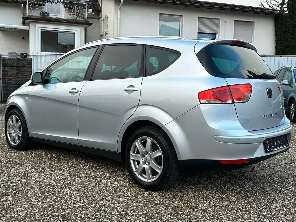 Gebraucht Seat Altea XL Stylance 105 PS (77 kW) 2007 Silber Van / Kleinbus