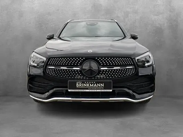 Gebraucht Mercedes GLC400d AMG 330 PS (242 kW) 2019 Metalliclack obsidianschwarz metallic SUV