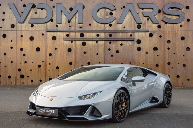 Grau Gebraucht 2022 Lamborghini Huracán Coupé | 259.900 € - Bild 1/4