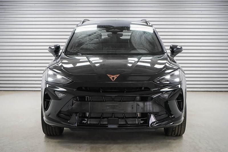 Neu Cupra Formentor 150 PS (110 kW) 2026 Midnight black metallic (0e) SUV