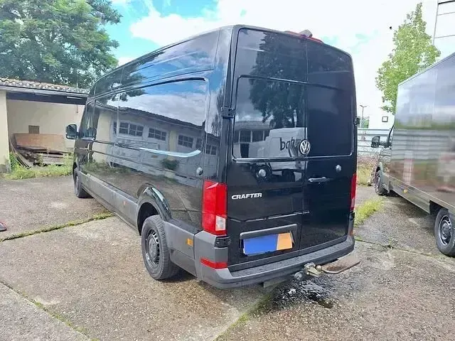 Gebraucht VW Crafter 177 PS (130 kW) 2021 Schwarz Van
