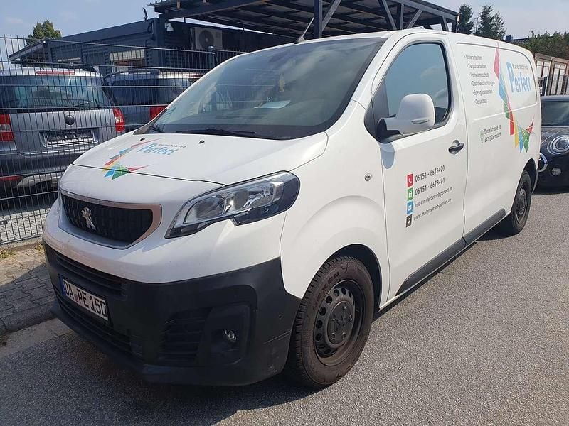 Gebraucht Peugeot Expert Premium 122 PS (89 kW) 2018 Weiß Van