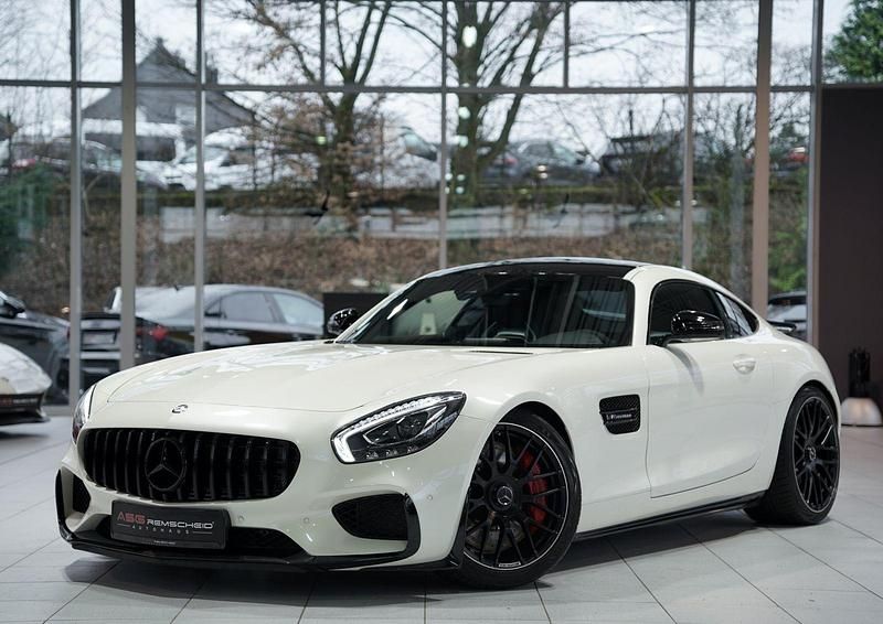 Weiß Gebraucht 2016 Mercedes AMG GT S AMG Coupé | 89.900 € (Teuer) - Bild 1/3