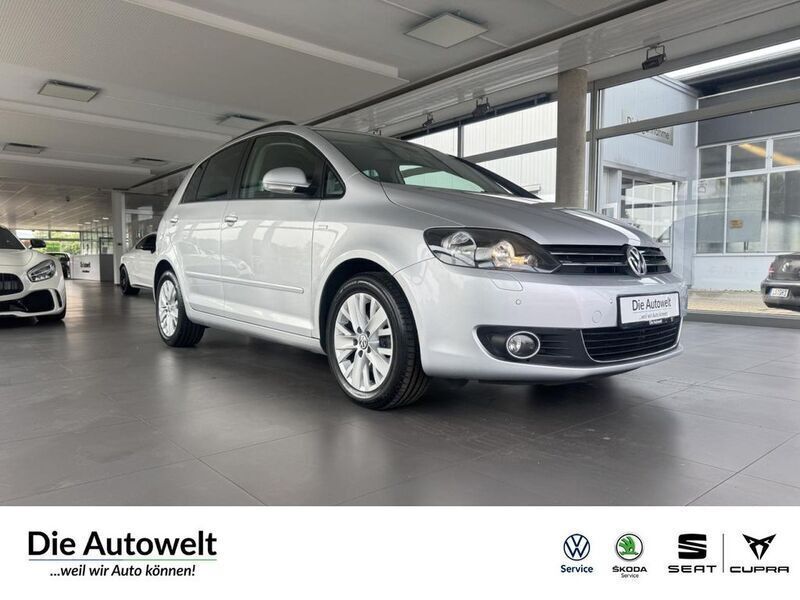 Reflexsilber Gebraucht 2013 VW Golf VII Life Limousine | 6.980 € (Superpreis) - Bild 1/4