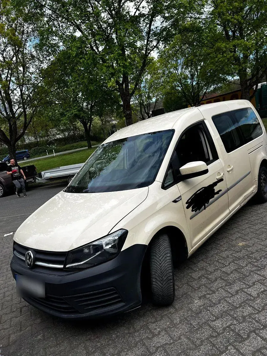 Brugt VW Caddy Maxi 120 HK (88 kW) 2019 Sort MPV