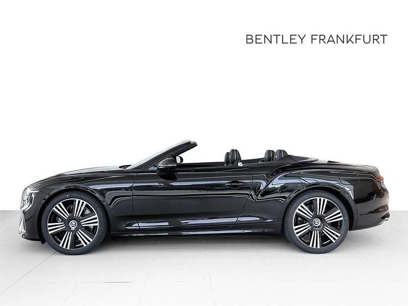 Neu Bentley Continental 680 PS (500 kW) 2025 Beluga (solid) (schwarz) Cabrio