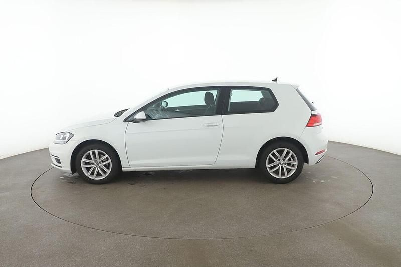 Gebraucht VW Golf Comfortline 150 PS (110 kW) 2018 Weiß Limousine
