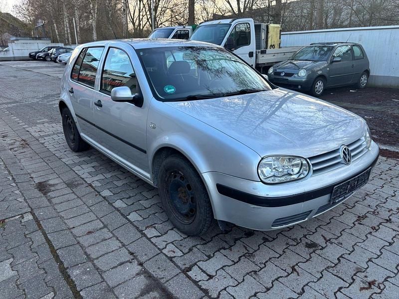 Gebraucht VW Golf IV 105 PS (77 kW) 2002 Silber Limousine