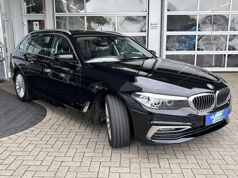 Gebraucht BMW 520 Luxury Line 190 PS (139 kW) 2020 Schwarz Kombi